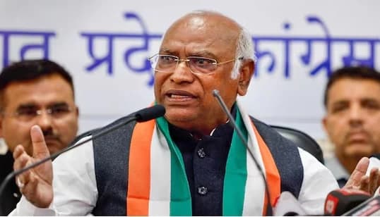 Congress Chief Kharge Revives Call for RSS Ban, Cites Patel's Legacy Amid BJP Rebuttal