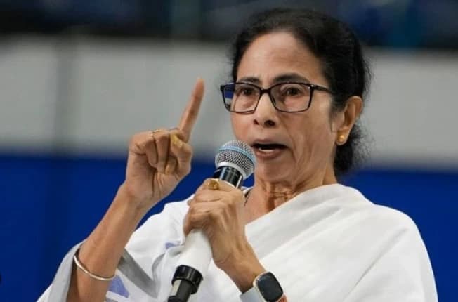 “Jo Jai Hind se Takraega…” Mamata Slams Rajya Sabha Restrictions On ‘Jai Hind’ & ‘Vande Mataram’, Calls It ‘Outrageous’