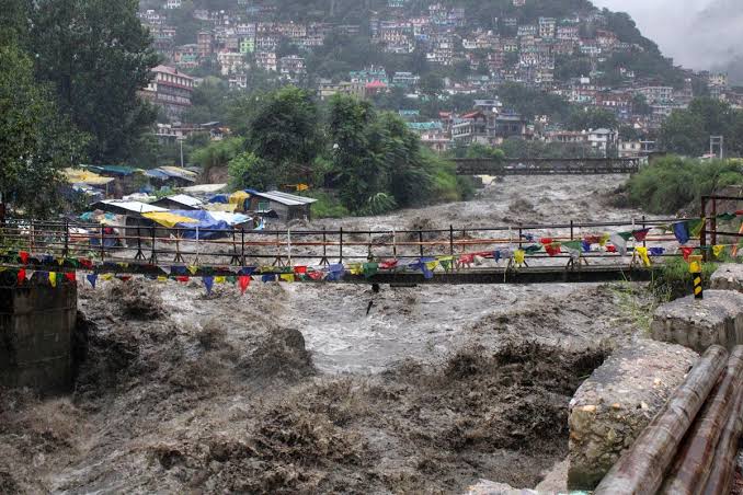 Himachal Pradesh: State begs Centre to release the due disaster relief fund for floods.