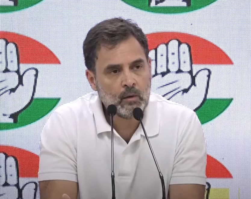 “In BJP's laboratory, deceased are being treated and their money is being........” says Rahul Gandhi in poll-bound Madhya Pradesh