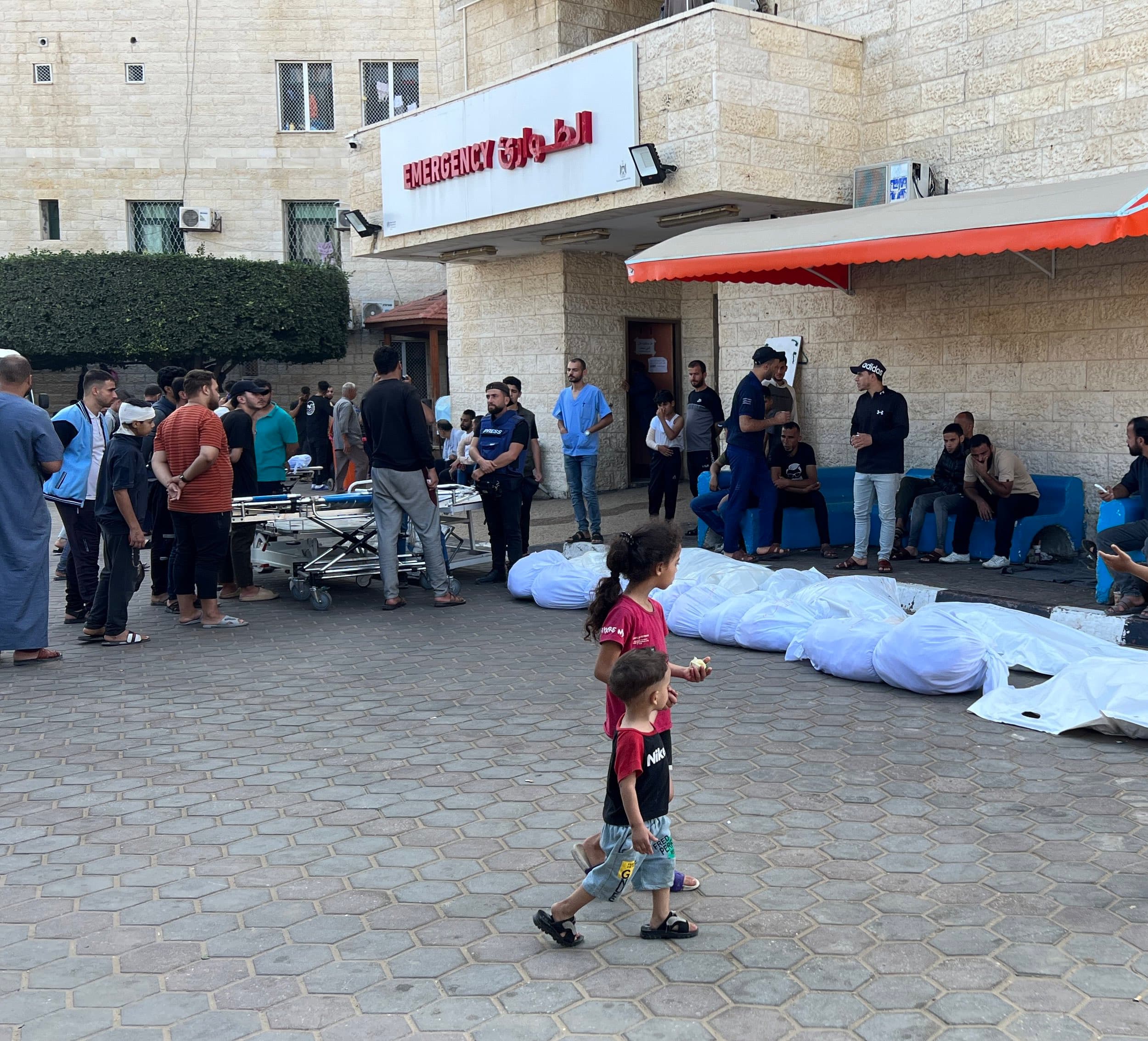"No electricity at the morgues, bodies littered in the hospital, stench of decomposition"- mass burials held at Gaza's Al-Shifa hospital amid rising tensions between Israel and Hamas