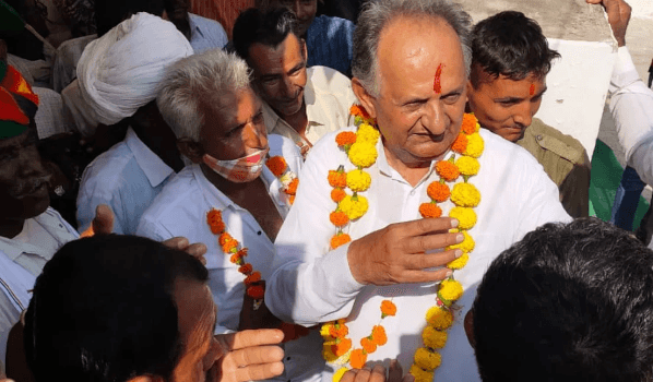 Political leaders in Rajasthan jump ship: CM aide Rameshwar Dadhich and Congress Zila Pramukh Vinod Sharma join BJP ahead of State Assembly Election