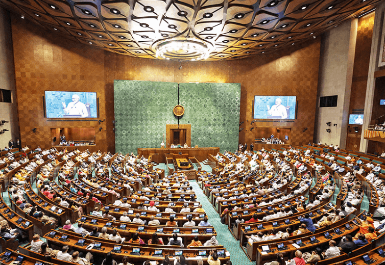 CISF replaces the Delhi Police for Parliament security in the aftermath of the breach