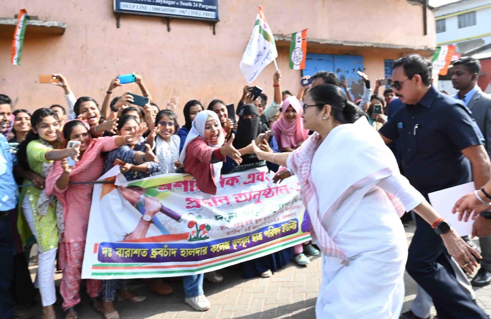 “I believe in festivals that unite…” Mamata Banerjee calls Ram Mandir inauguration a ‘gimmick’ ahead of elections