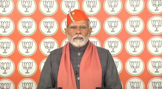 "The day I do Hindu-Muslim, I will be unworthy of public life": PM Modi Stresses Poverty as Root Issue, Denies Religious Bias in Controversial Comments