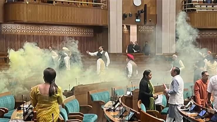 Electric Shocks,Tortured  To Name Opposition Political Parties and Leaders, Signature on blank page: Parliament Breach Accused File Application Before Court Against Delhi Police