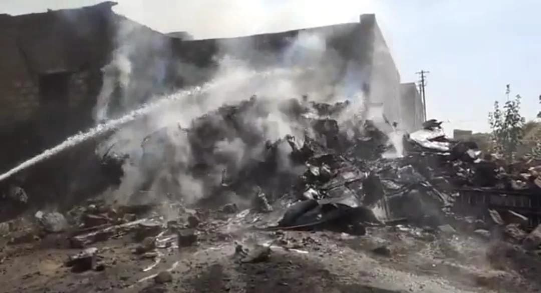 Tejas LCA Crash: IAF Pilot Ejects Safely as Aircraft Plummets in Jaisalmer, Inquiry Initiated