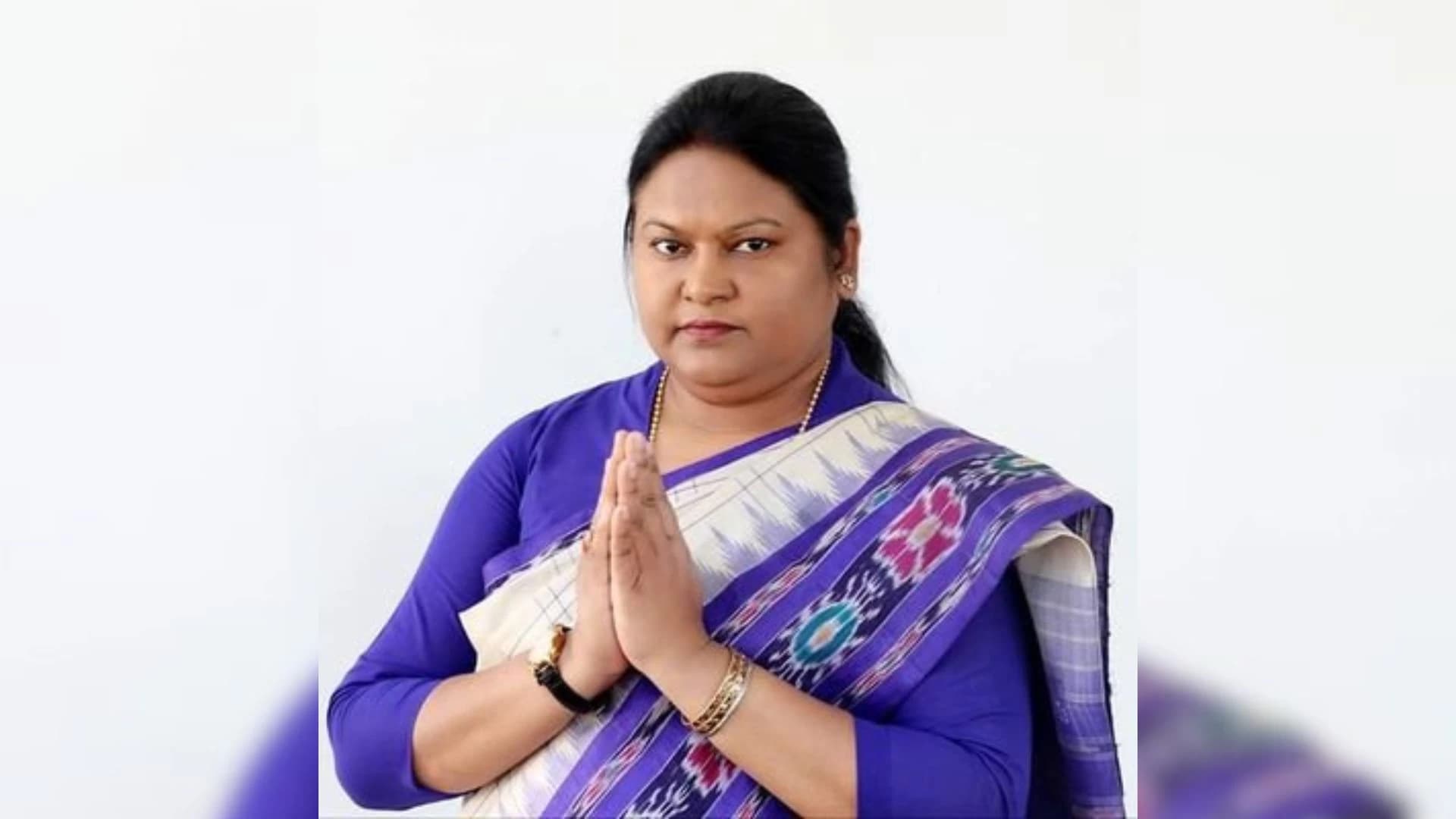 Sita Soren, JMM MLA and sister-in-law of Hemant Soren resigns, major setback to the party ahead of Lok Sabha elections 2024