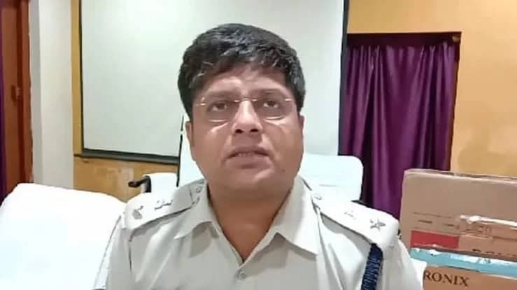 BJP's Birbhum Candidate Swap: Ex IPS Debashish Dhar's Candidature Cancelled, Debtanu Bhattacharya Steps In to Fill in his Spot