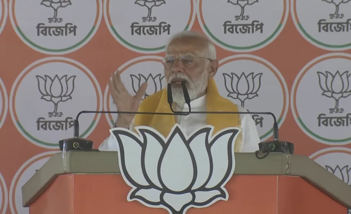“Did TMC protect a criminal because his name is Shahjahan Sheikh?”: PM Modi Rakes Up Sandeshkhali, Claims Hindus being treated as “Second Class Citizens” in Bengal