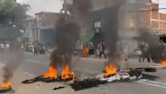 Angry Mob Vandalises Patna School After Body of 4-Year-Old Found in Drainage Gutter, Principal Detained