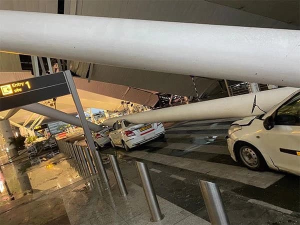 Portion of Newly Revamped T1 of Delhi Airport Collapsed after heavy rains, 1 dead and several injured