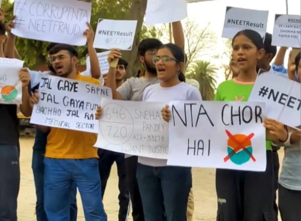NEET-UG 2024 Controversy: Centre Revokes Scorecards for 1563 Candidates, Re-Test Option Offered