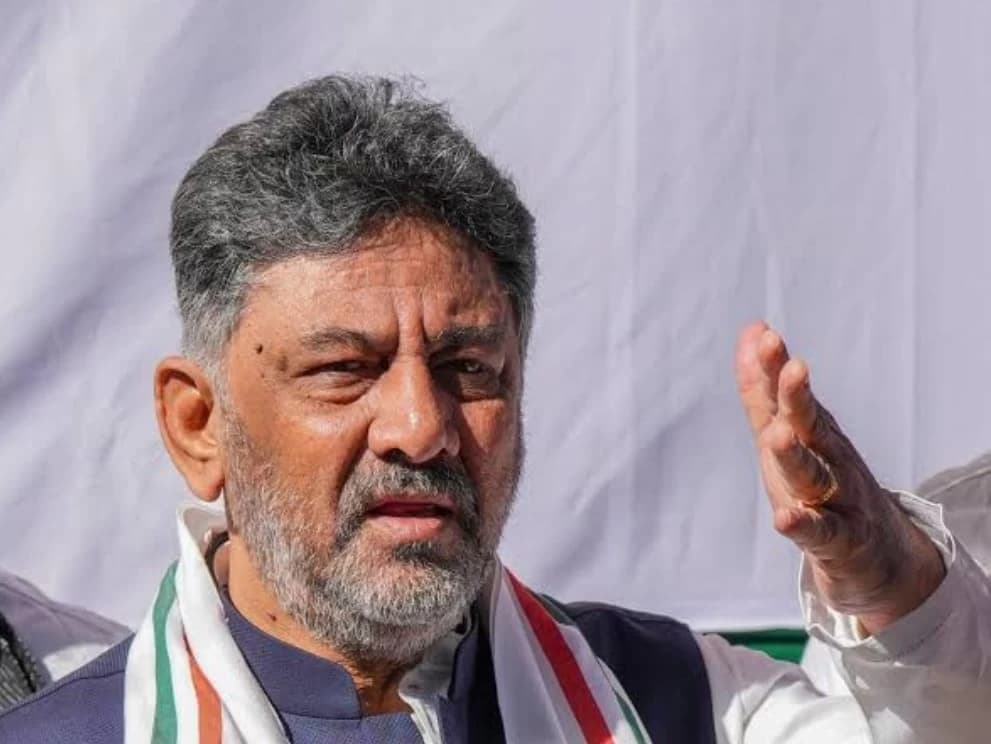 Supreme Court Dismisses DK Shivakumar's Plea, Upholds CBI Investigation