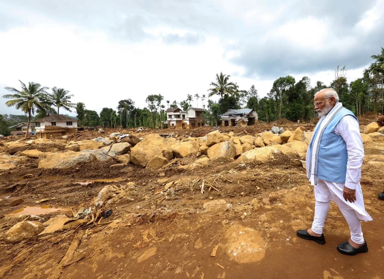 “Government of India will leave no stone unturned…”: PM Modi Vows Support for Kerala Landslide Victims, Recalls 1979 Morbi Dam Disaster