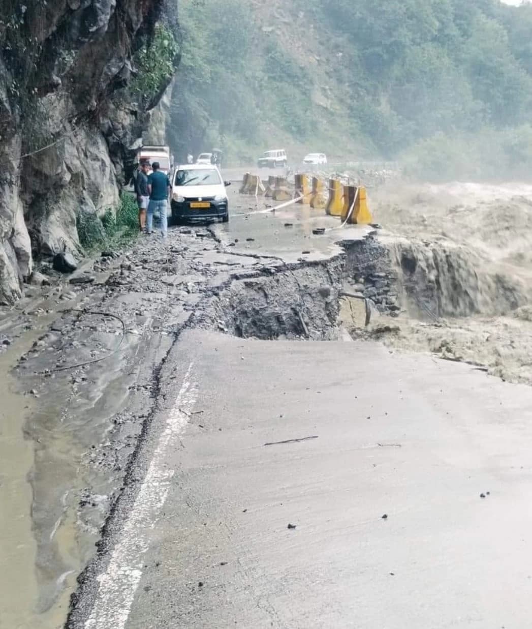 Himachal Pradesh Cloudbursts: 3 Dead and 40 Missing, Rescue Efforts Underway