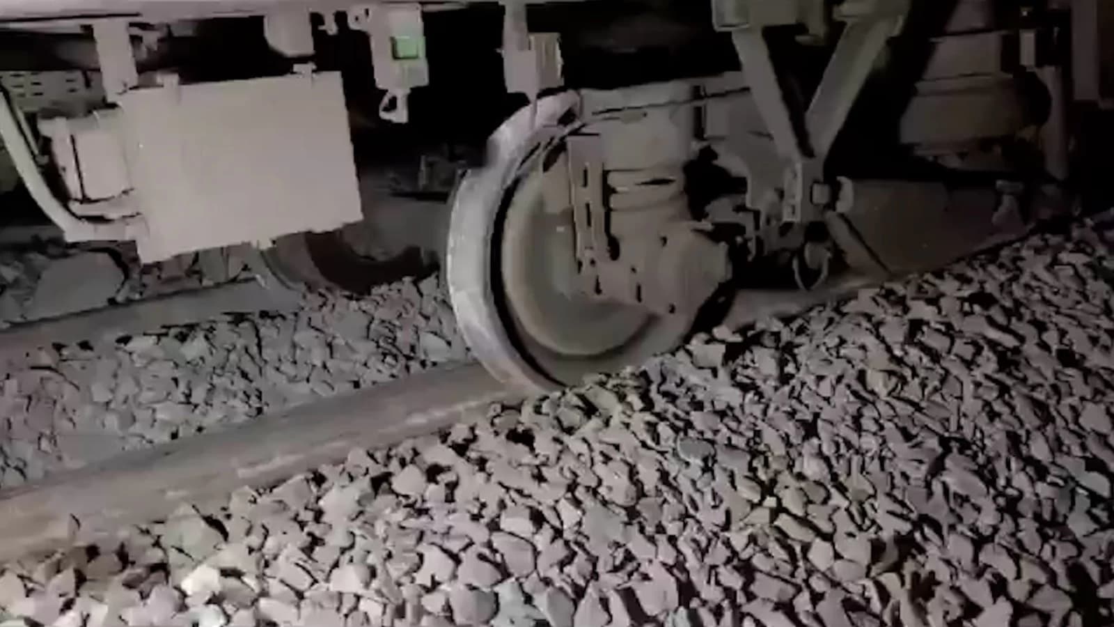 20 Coaches of Sabarmati Express Derail Near Govindpuri, Investigation Underway