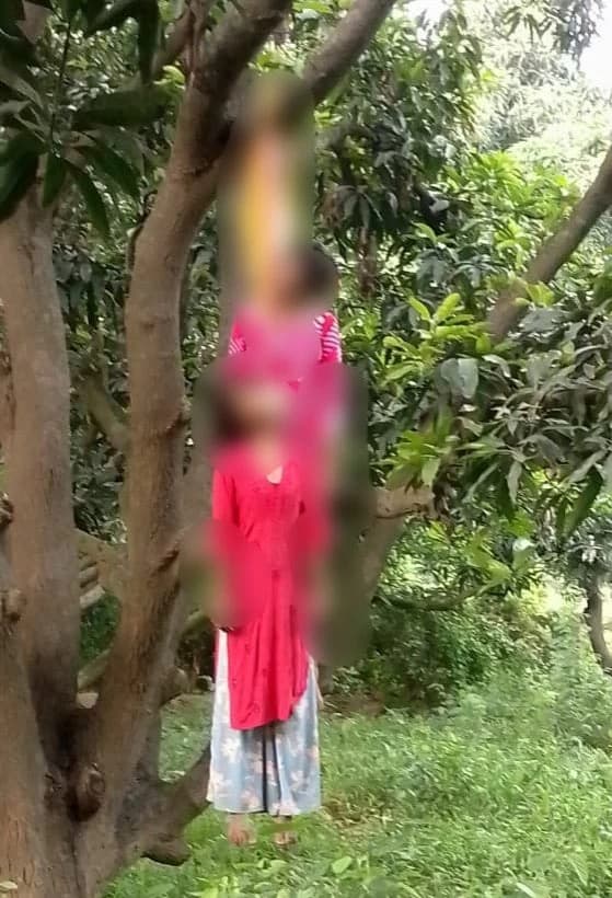 Uttar Pradesh Teens Found Hanging: Postmortem Confirms Asphyxiation, Families Allege Foul Play