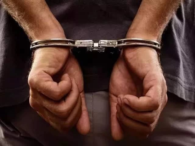 Police Arrest Man Attempting to Fly to Dubai with Fake Passport at Mumbai Airport