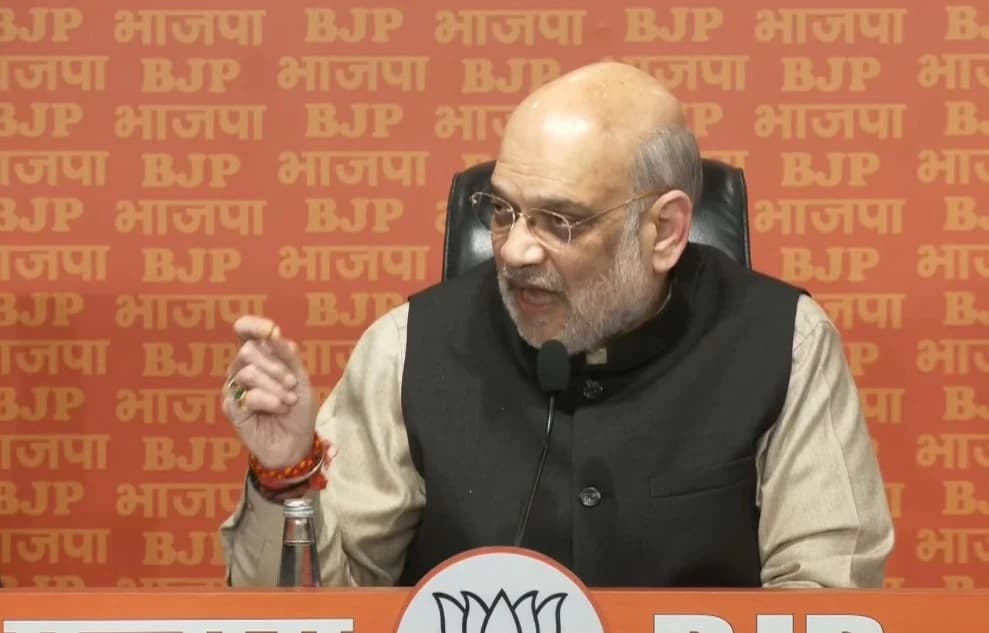 Amit Shah Defends 'Ambedkar is the Fashion' Remarks, Accuses Opposition of Distorting His Words