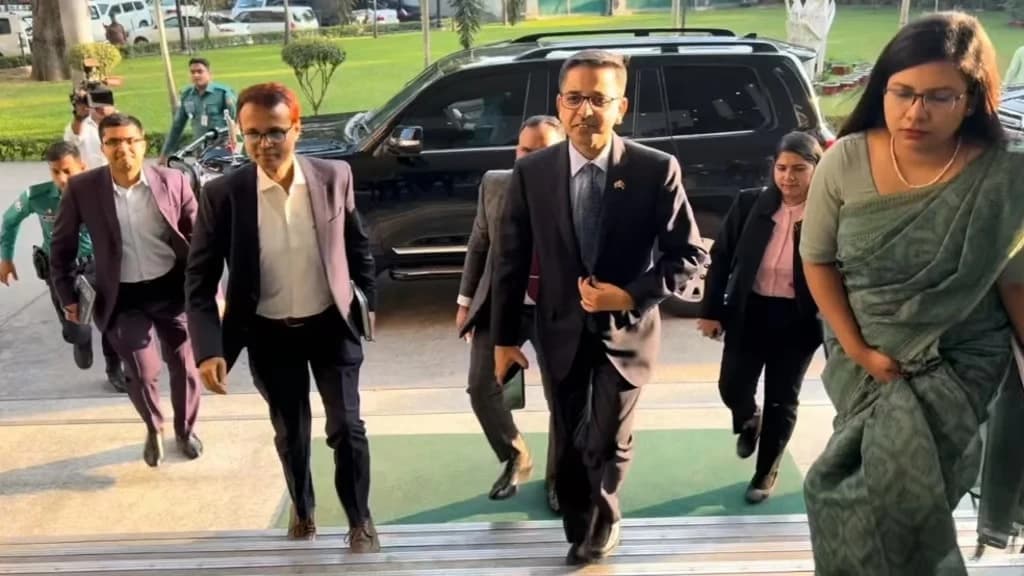 Bangladesh Summons Indian Envoy, Suspends Visa Services at Agartala Mission after Attack