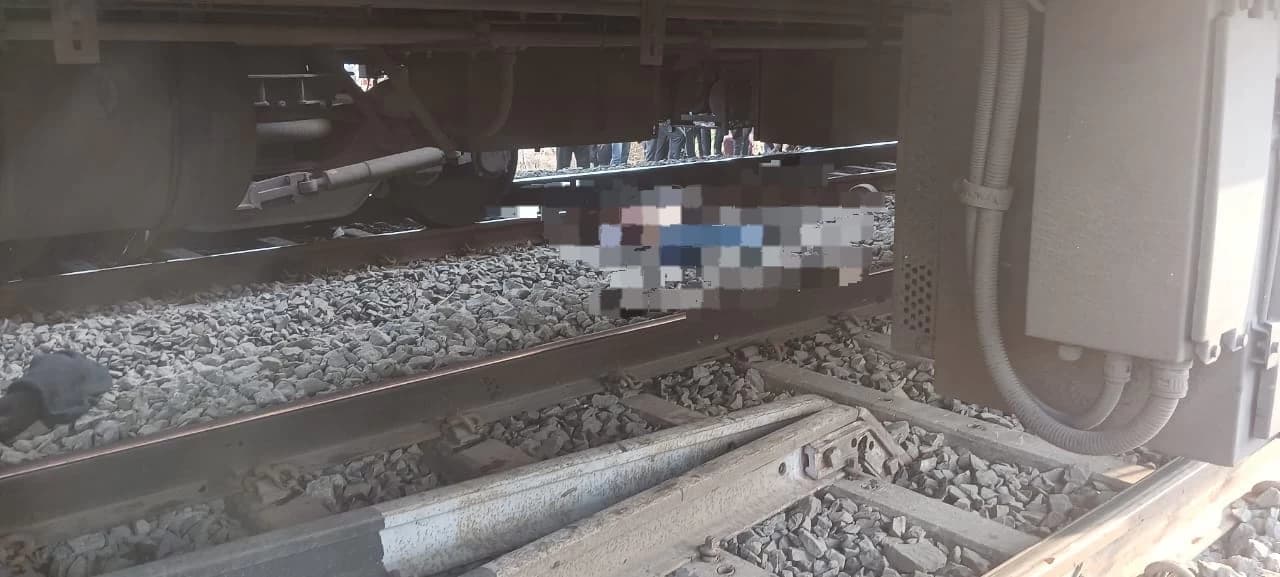 10 Killed in Jalgaon Train Accident After Fire Rumour, Hit by Passing Train