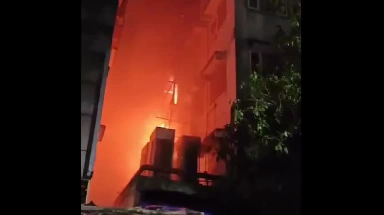 14 Dead in Kolkata Hotel Fire, SIT Formed to Probe Cause