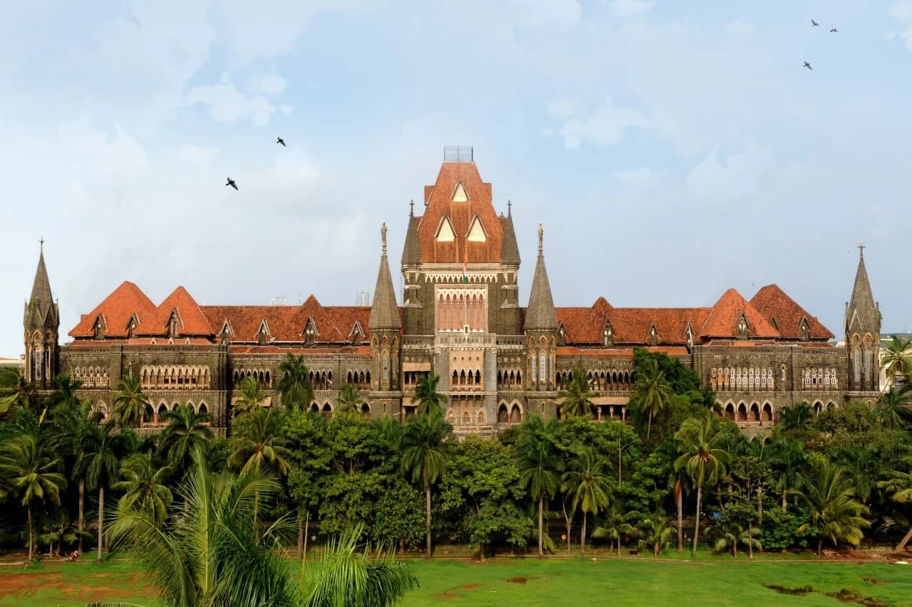 Bombay High Court Issues Summons to Maharashtra CM Fadnavis, Two BJP MLAs Over Poll Irregularities