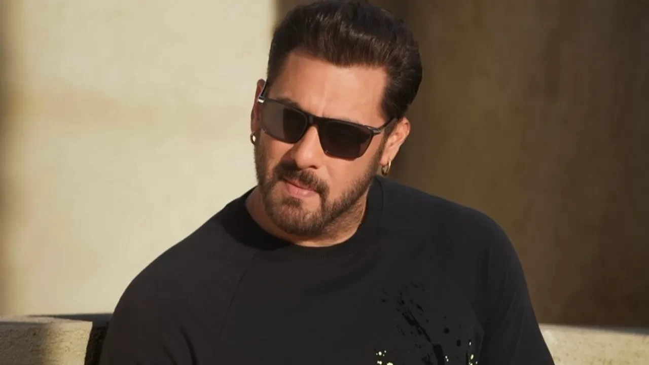 "Will come inside your house and hit you...": Salman Khan Receives New Death Threat, FIR Registered