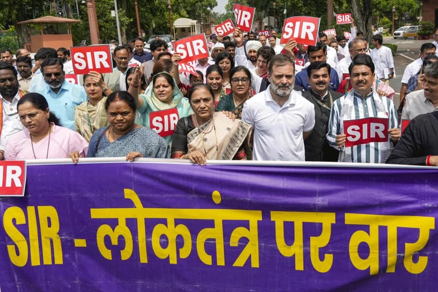 “An assault on democracy…”: Opposition Stages Protest Outside Parliament over Bihar SIR