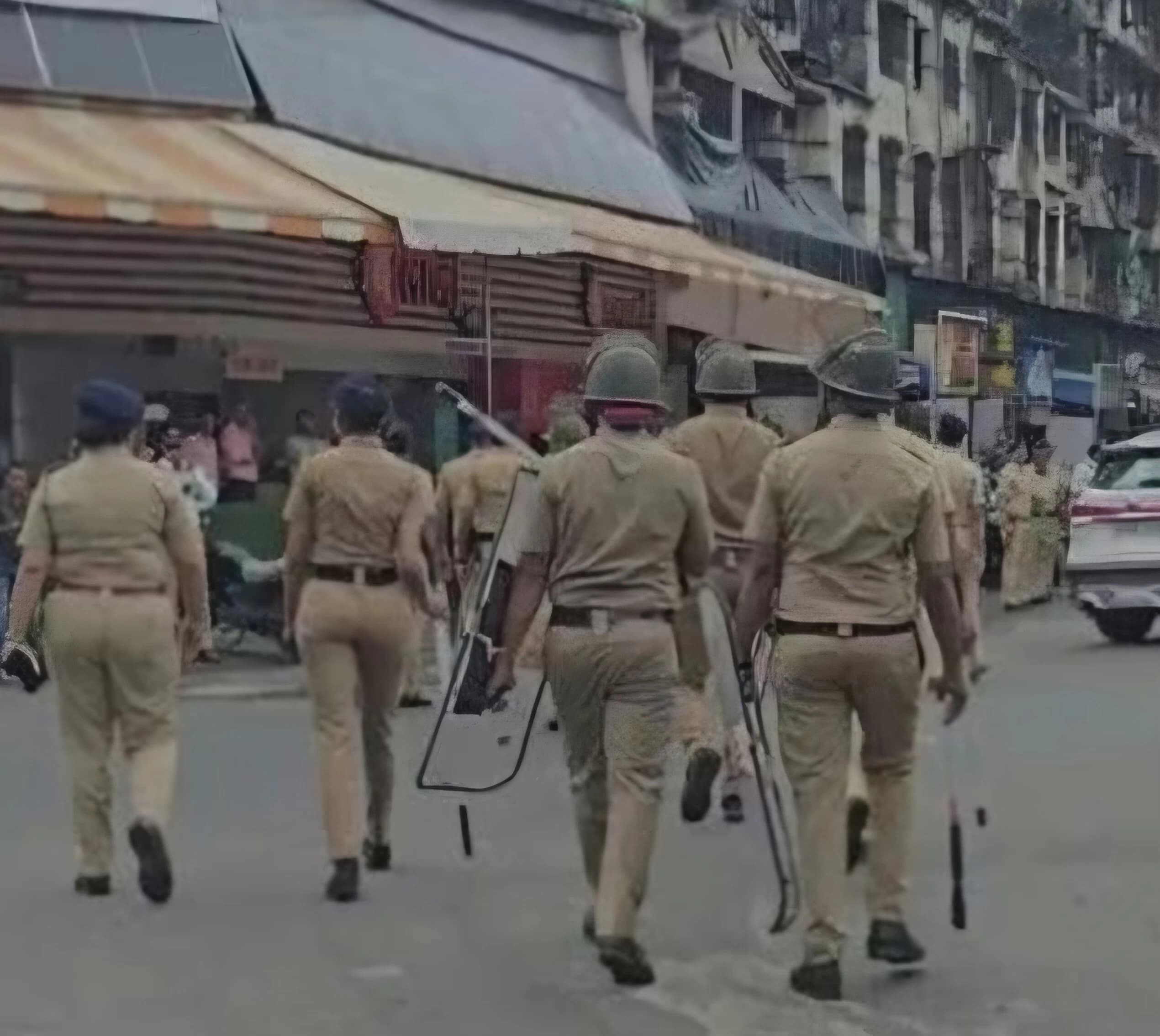 Tensions Flare in Mumbai Thane as MNS Protest Over Marathi Language Row Sparks Police Crackdown