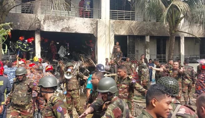19 Killed and over 100 Injured in Bangladesh Air Force Aircraft Crash
