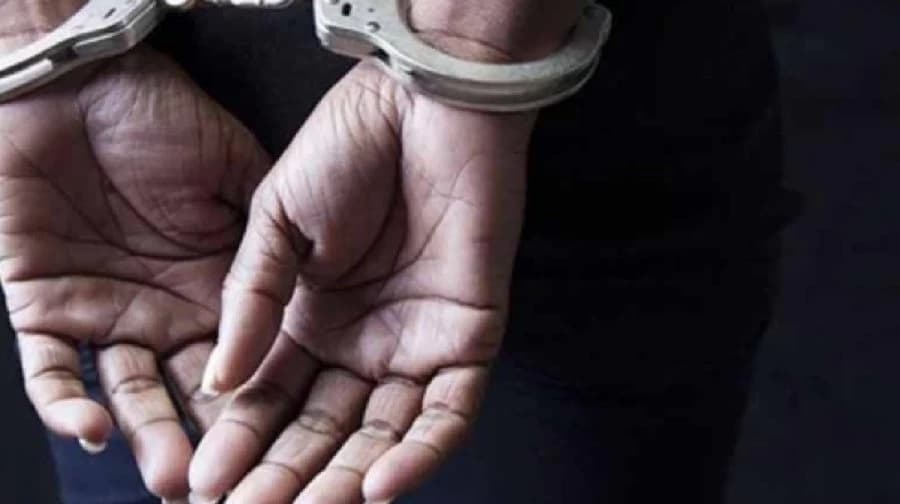 Mumbai Female Teacher Arrested Under POCSO Act for Sexually Assaulting 16-Year-Old Male Student