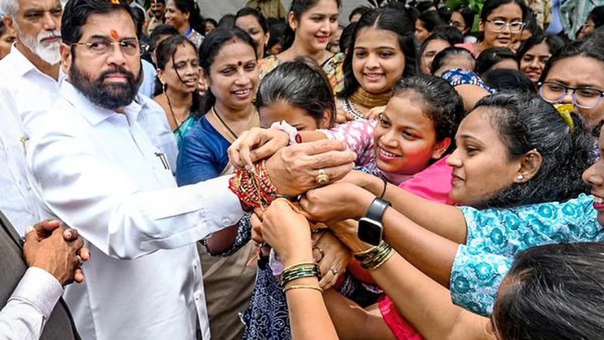 Second Fund Diversion in 2025: Maharashtra’s Social Justice Budget Slashed by Rs 410.30 Crore for Ladki Bahin Scheme Ahead of Raksha Bandhan