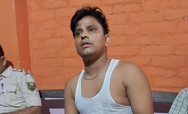 Man Held for Allegely Abusing PM Modi at Bihar Congress Rally