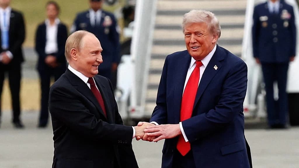 "Productive" but Unresolved: Trump, Putin End Summit without “A Deal”