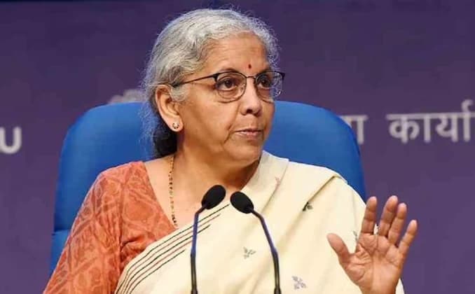FM Sitharaman Assures Relief Coming Soon for Exporters Facing US Tariffs