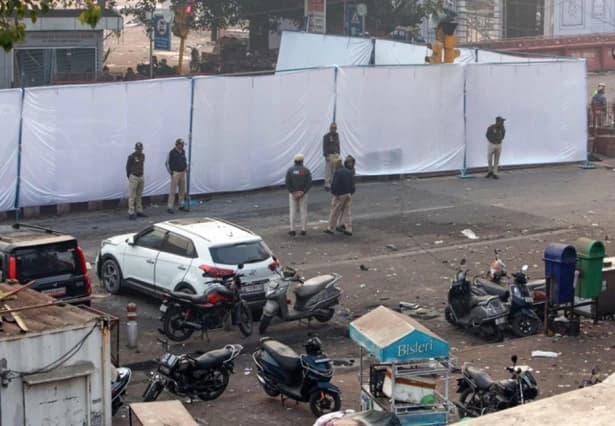 Red Fort Blast: Police Trace Maruti Brezza Linked to Accused Doctors at Al-Falah University