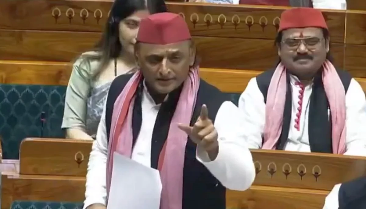 Akhilesh Yadav Hits Out at BJP, Asserts Vande Mataram ‘Belongs to the People, not a Party’