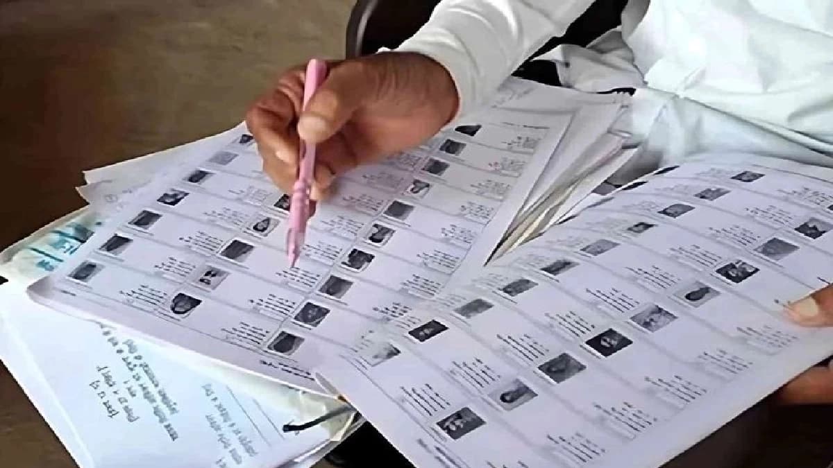 SIR Draft Wipes Out 97 Lakh Voters in Tamil Nadu, 73 Lakh in Gujarat
