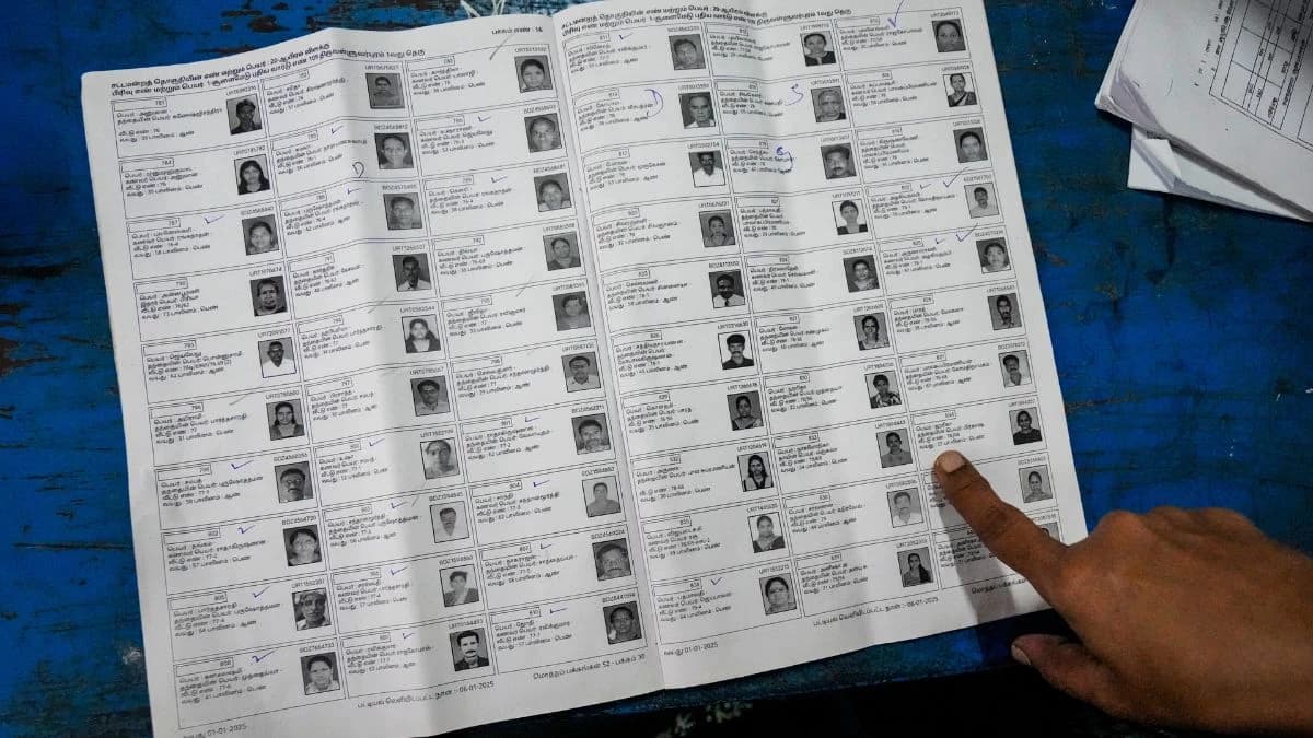ECI Extends SIR Deadline to December 11 After Rising Concerns Over BLO Deaths; TMC Calls Move ‘Admission of Failure’