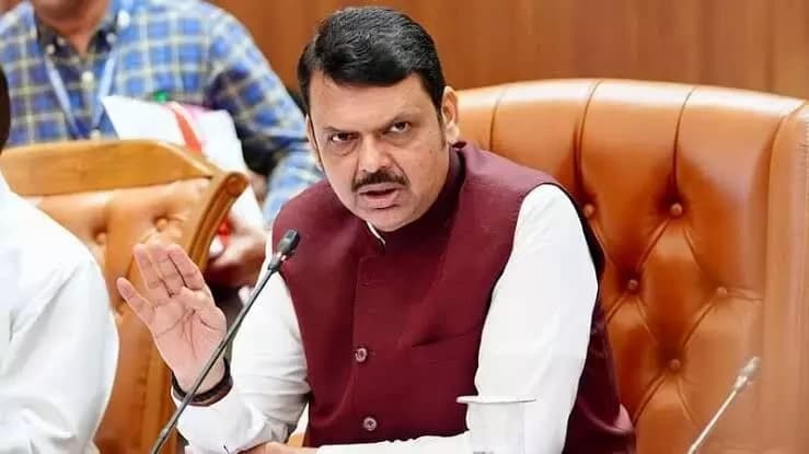 “Use Oil Paint if Needed…”: Devendra Fadnavis Dismisses Row Over Marker Ink in BMC Polls