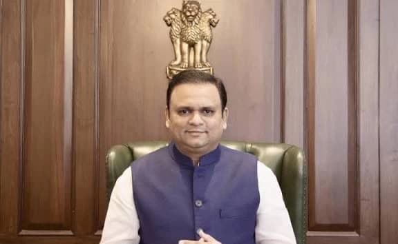 Three Relatives of Assembly Speaker Rahul Narvekar to Contest BMC Elections, Opposition Questions BJP’s ‘No Family Tickets’ Stand