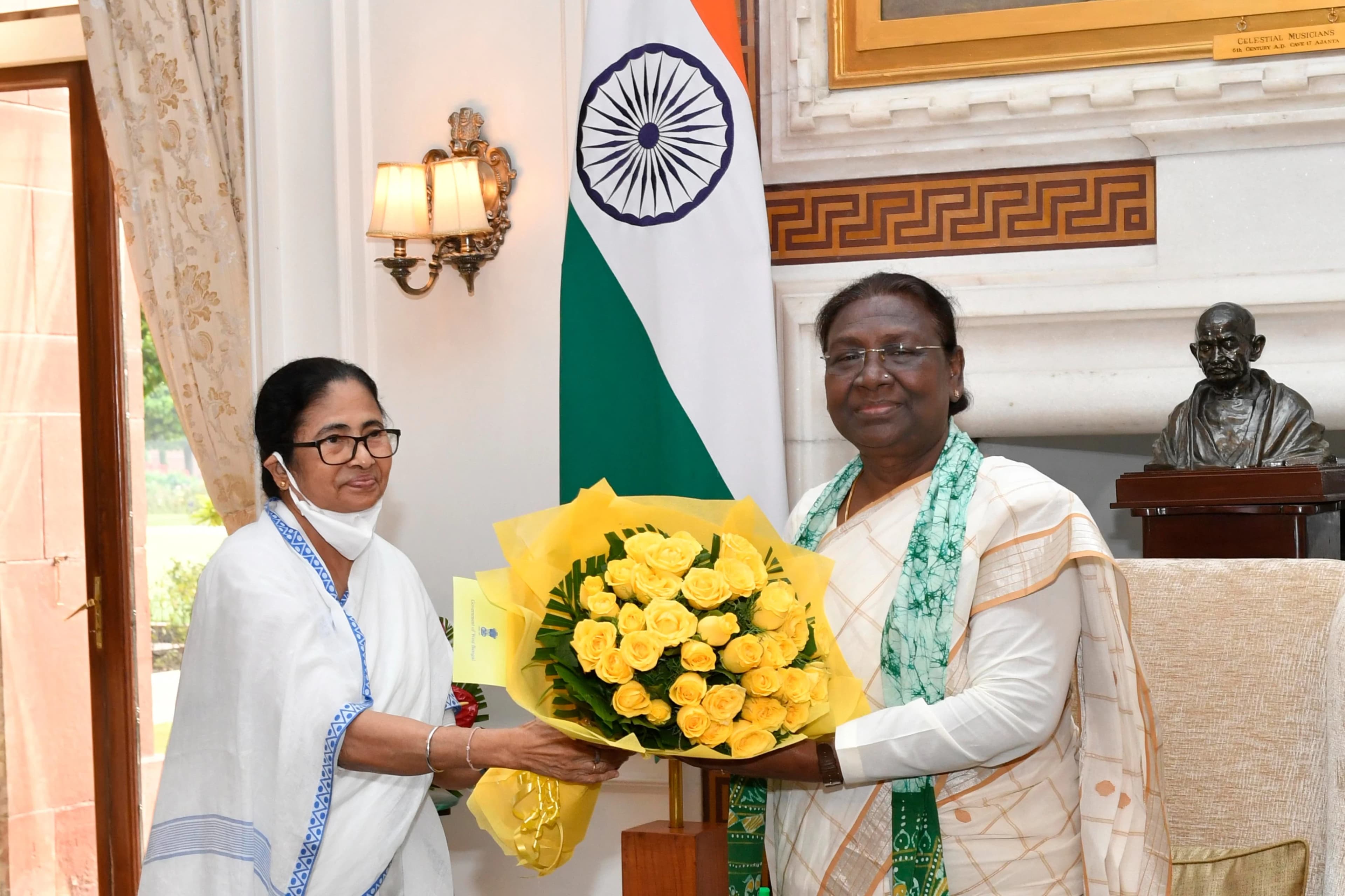 From Protocol to Politics: President Draupadi Murmu Questions Bengal Government, Mamata Banerjee Fires Back