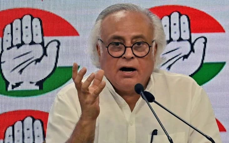 “Our priority is to fight the BJP”: Jairam Ramesh urges unity, responding to Mamata Banerjee’s “40 seats” jibe at Congress