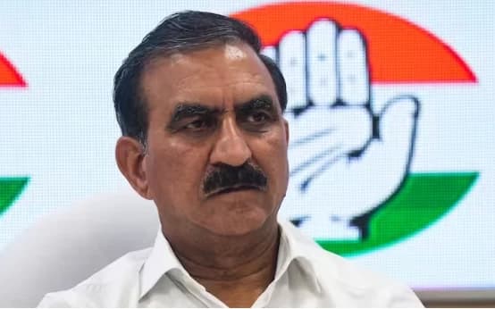 Himachal Pradesh CM Sukhu Denies Resignation Reports, Asserts Confidence in Completing Term