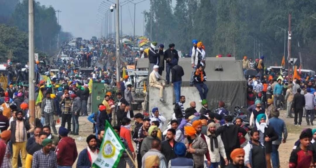 Farmers Resume 'Delhi Chalo' March after Center’s 5-year Plan Falls Through, Security Tightened along the border areas