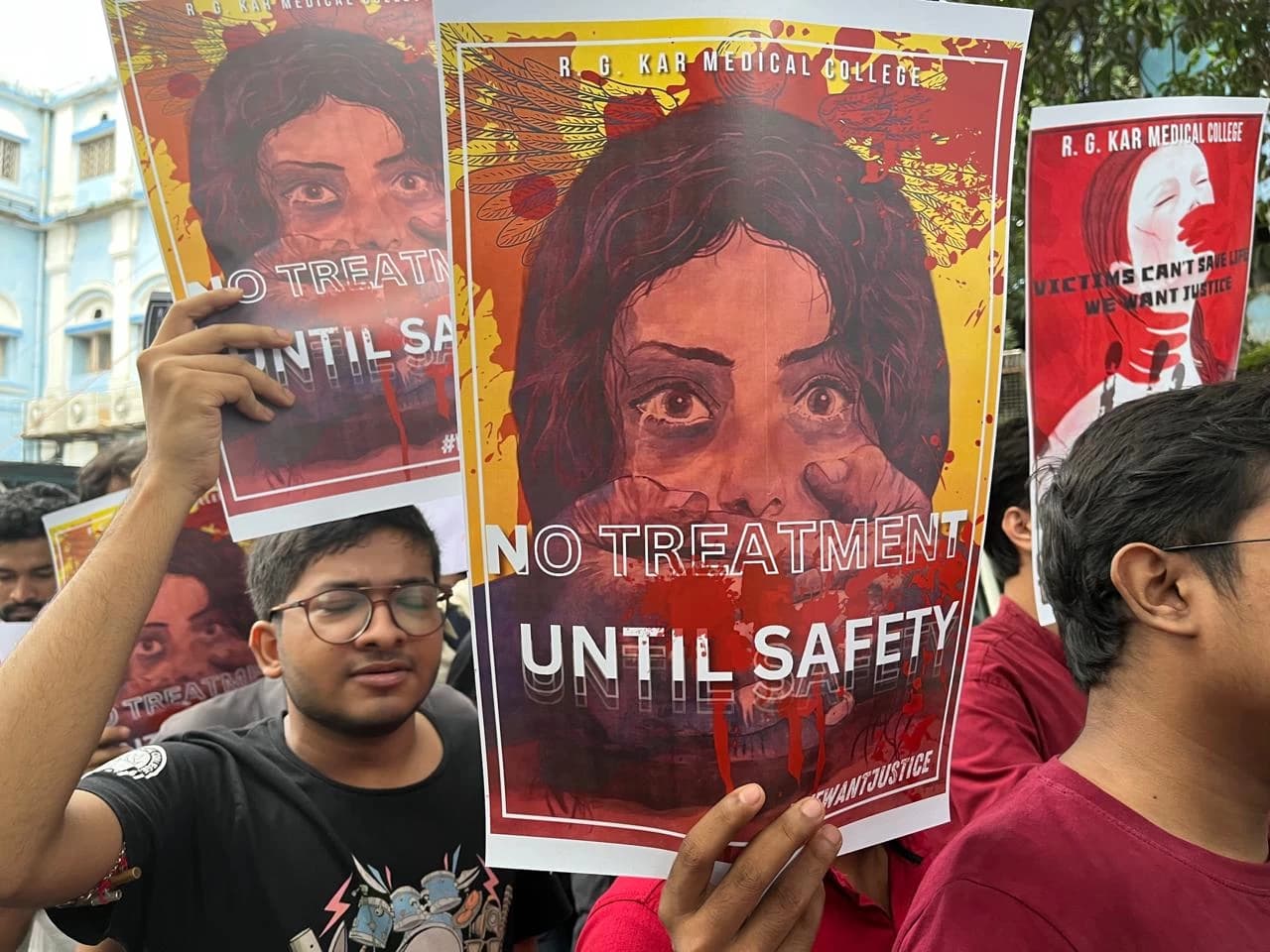 Bengal Government Transfers 4 Top RG Kar Officials Amidst Intensified Protests