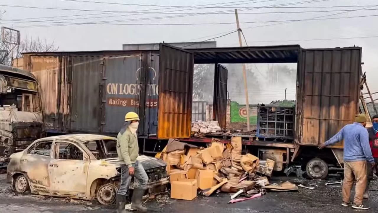 8 Dead and Over 40 Injured in Devastating Fire after Truck Collision in Jaipur