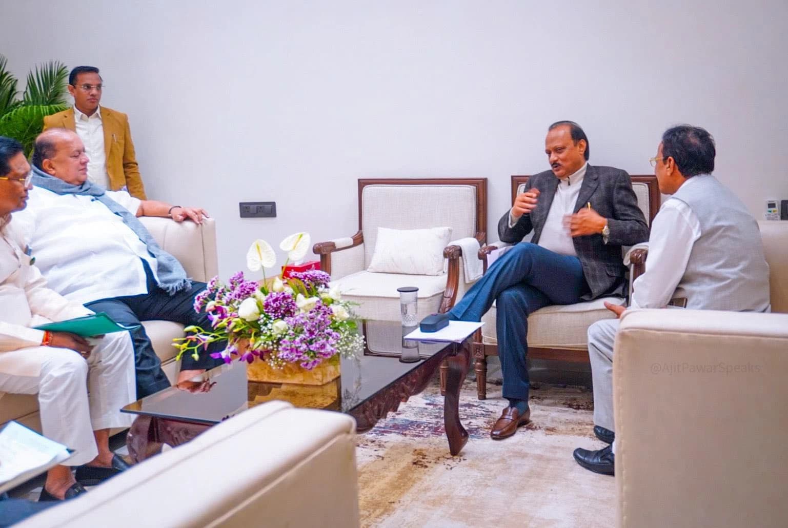 Ajit Pawar Attends Maharashtra Winter Session amid Unresolved Portfolio Allocation; Internal Dissent Brews, Bhujbal Hints at Breaking Away